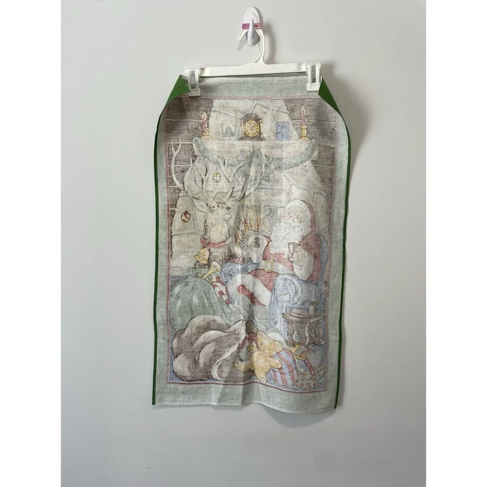 2 Vintage Christmas Holiday Santa Kitchen Towels Party Decor 50s Retro
